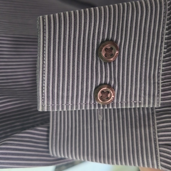 Calvin Klein long sleeve shirt - Picture 2 of 10